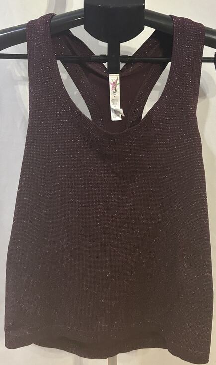 Athleta Tops - NWT Athleta Momentum Seamless Tank in Burgundy Glitter size M